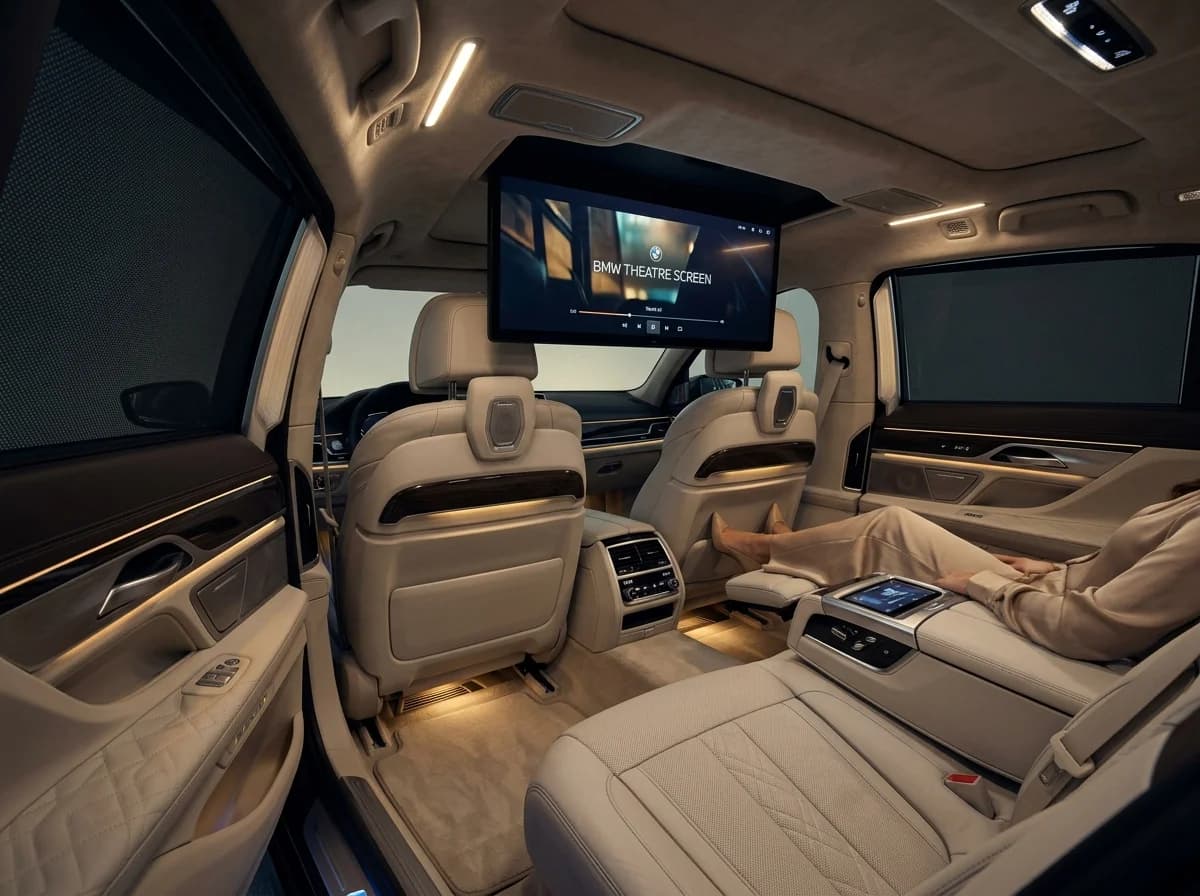 BMW 7 Series Interior Cabin Lounge